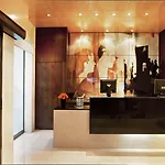 Grupotel Gravina מלון