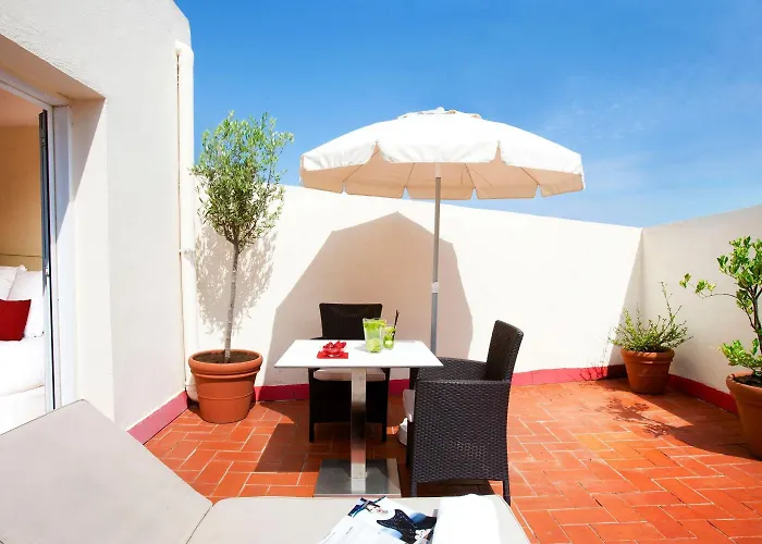 Grupotel Gravina Szálloda 3*