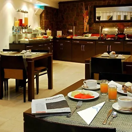 Grupotel Gravina Szálloda 3*